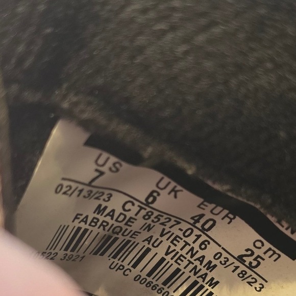 Nike Air Jordan 4 Retro Red Thunder  Black Red US Size 7 - Picture 6 of 8